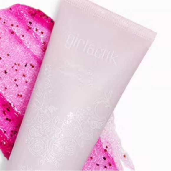 Girlactik Fruit Superfood Sugar Face Scrub 2.82 oz Full Sz New in box - Picture 2 of 3